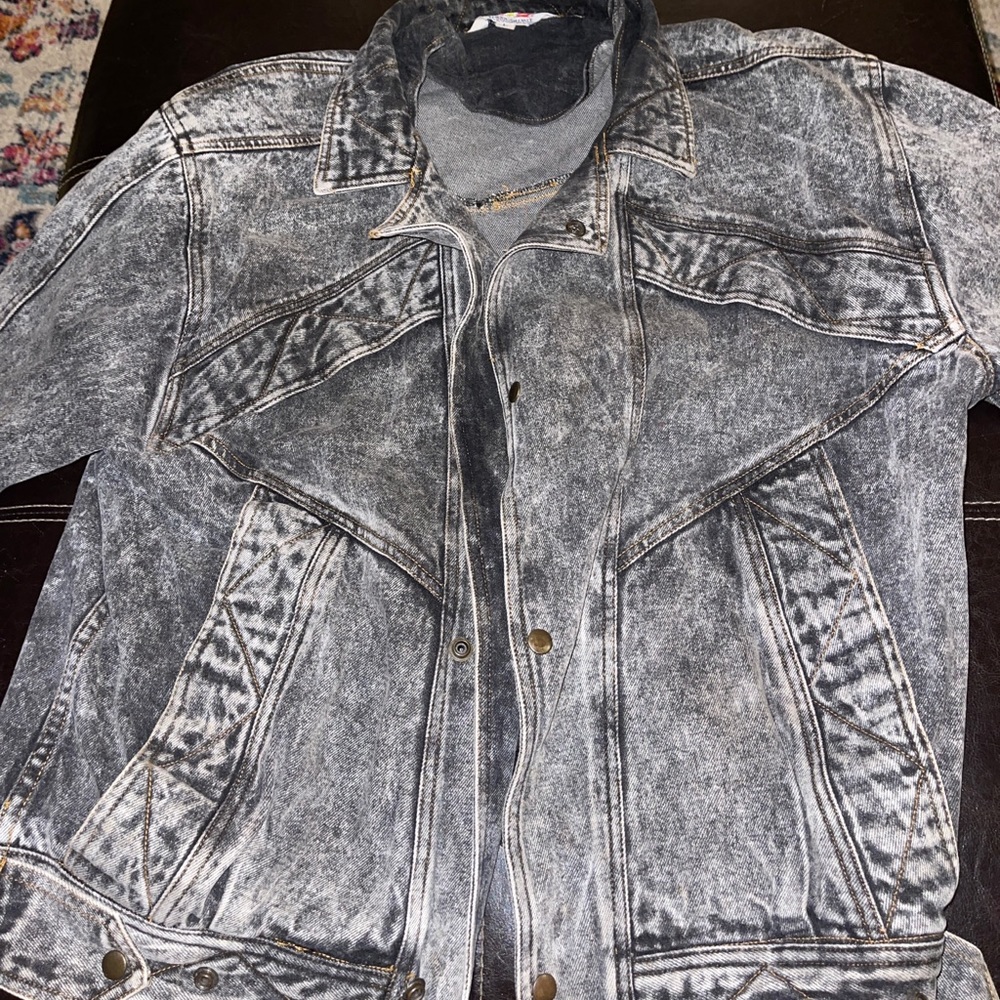 Vintage denim jacket sz L